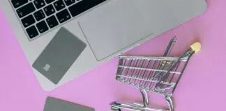 Web Tasarımında Minimalist Yaklaşımlar: Estetik ve Fonksiyonellik