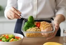 Yoğun Günlerde Sağlıklı Beslenmenin Sırları ve Pratik Tüyolar Secrets and Practical Tips for Healthy Eating on Busy Days